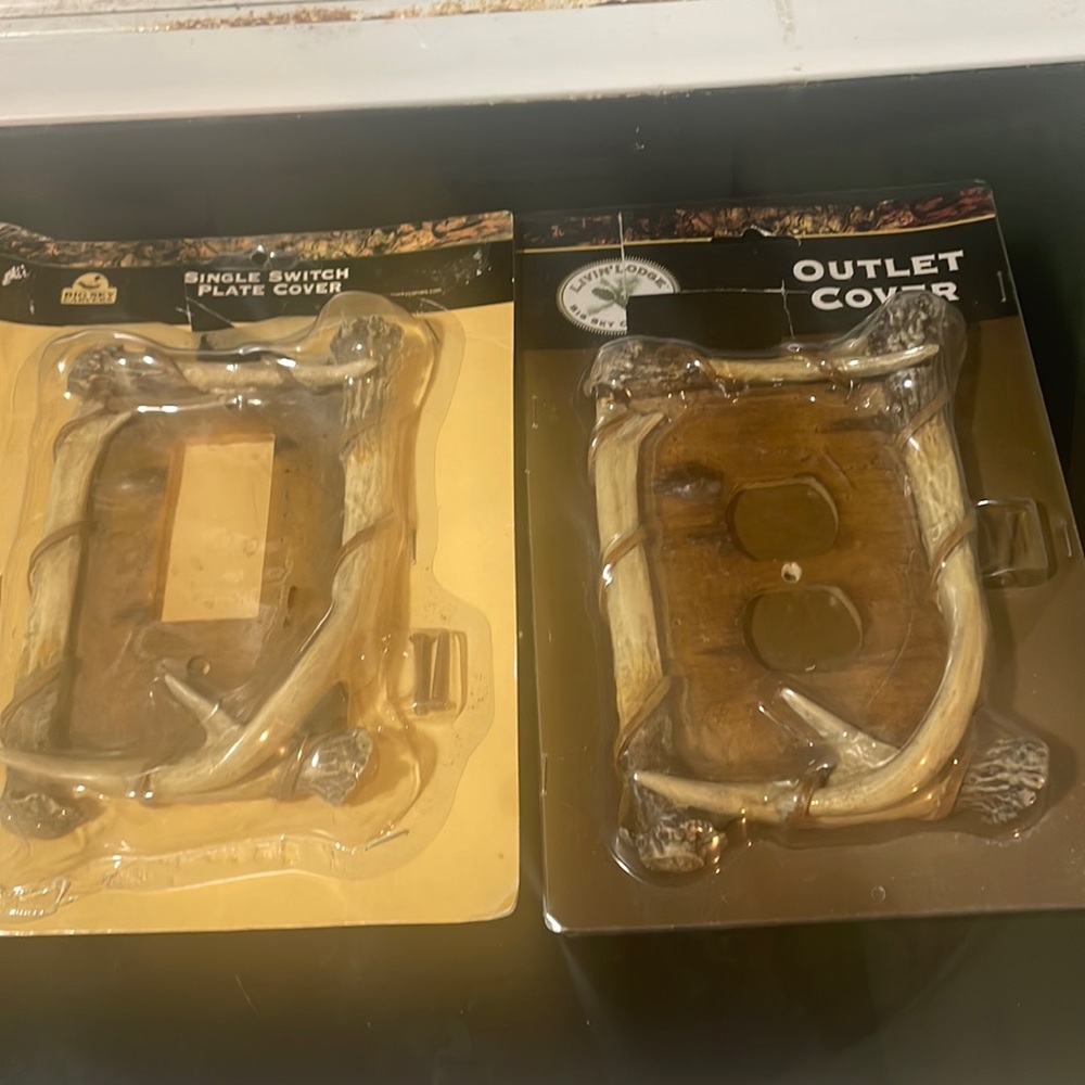 NEW Vintage Outlet Covers X two!